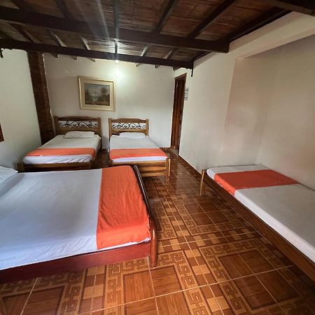 Villa Alejandra Del Quindio Calarcá エクステリア 写真