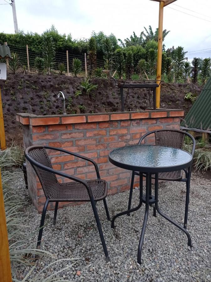 Villa Alejandra Del Quindio Calarcá エクステリア 写真