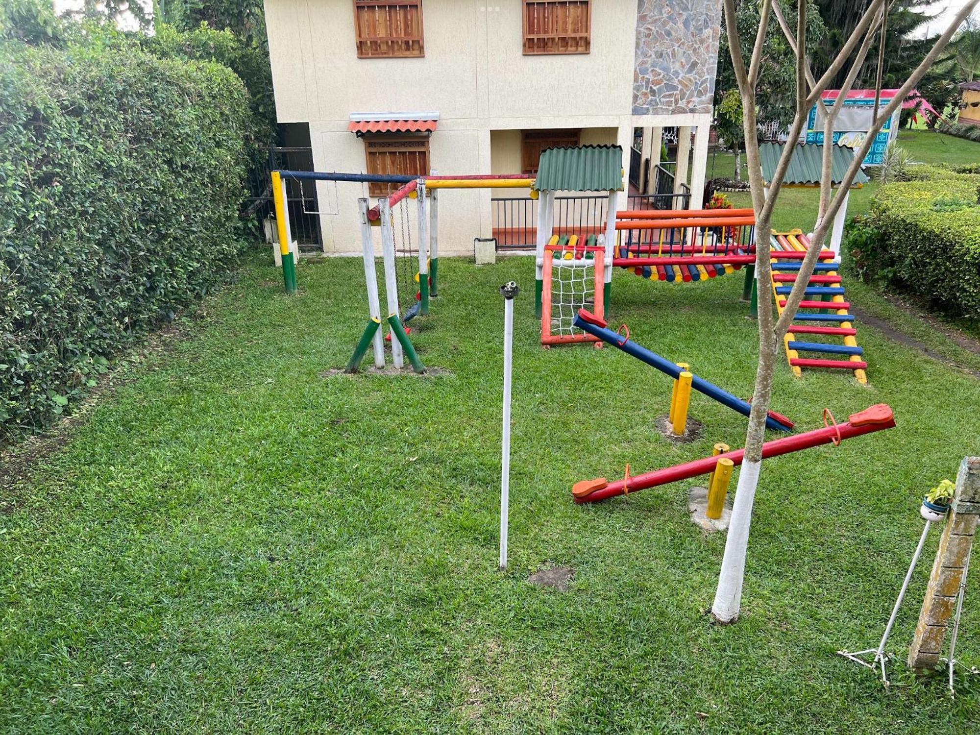 Villa Alejandra Del Quindio Calarcá エクステリア 写真