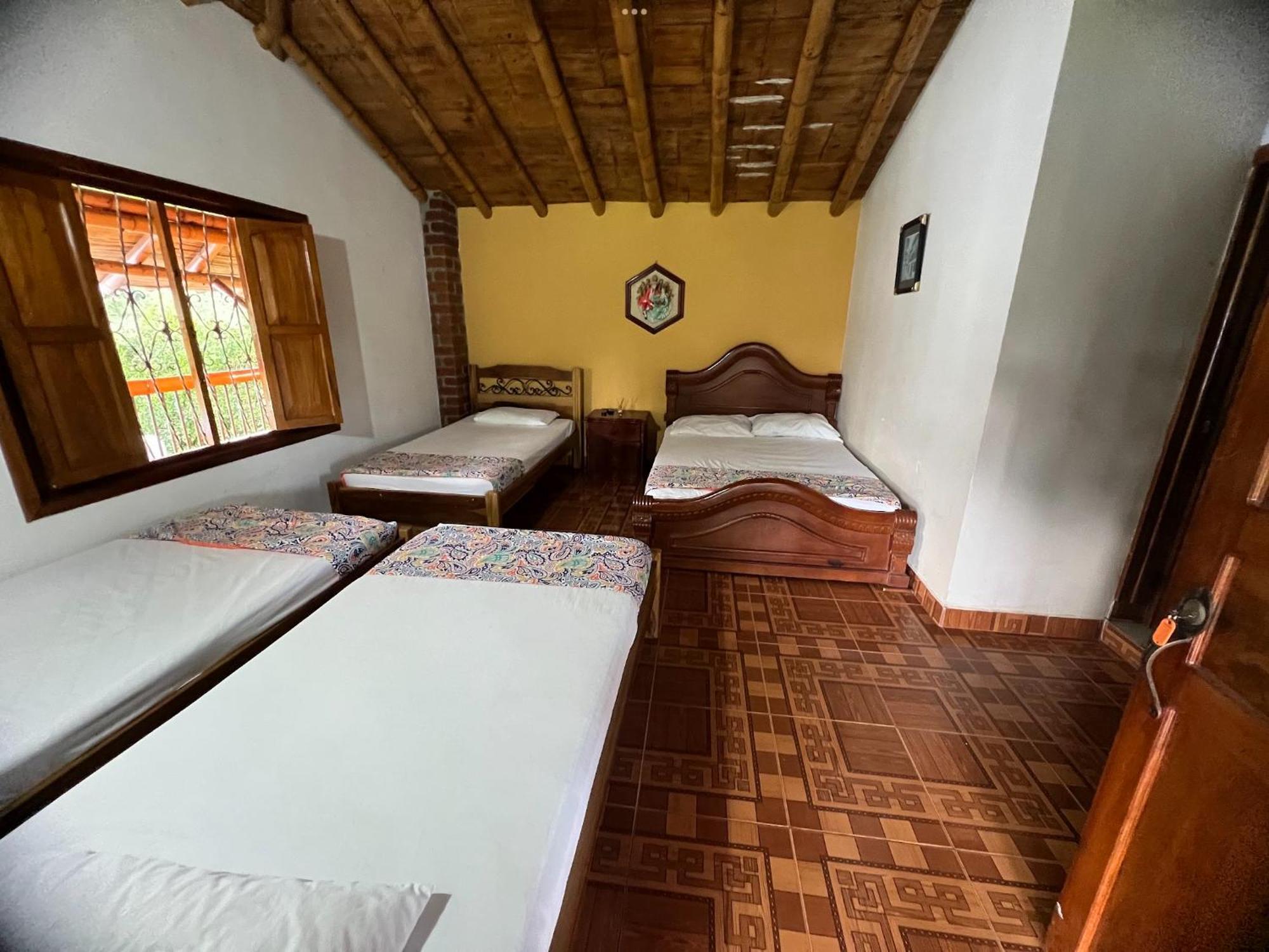 Villa Alejandra Del Quindio Calarcá エクステリア 写真